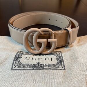 New Gucci GG Logo Pink Buckle Leather Belt Size 48 / 120 cm / 44 - 48 Waist